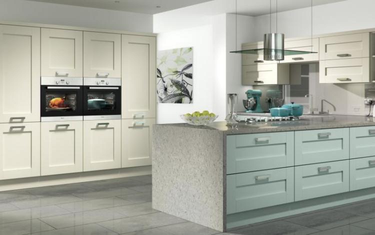 Painted Timber Kitchen Range 
Windsor Shaker Ivory Powder Blue
